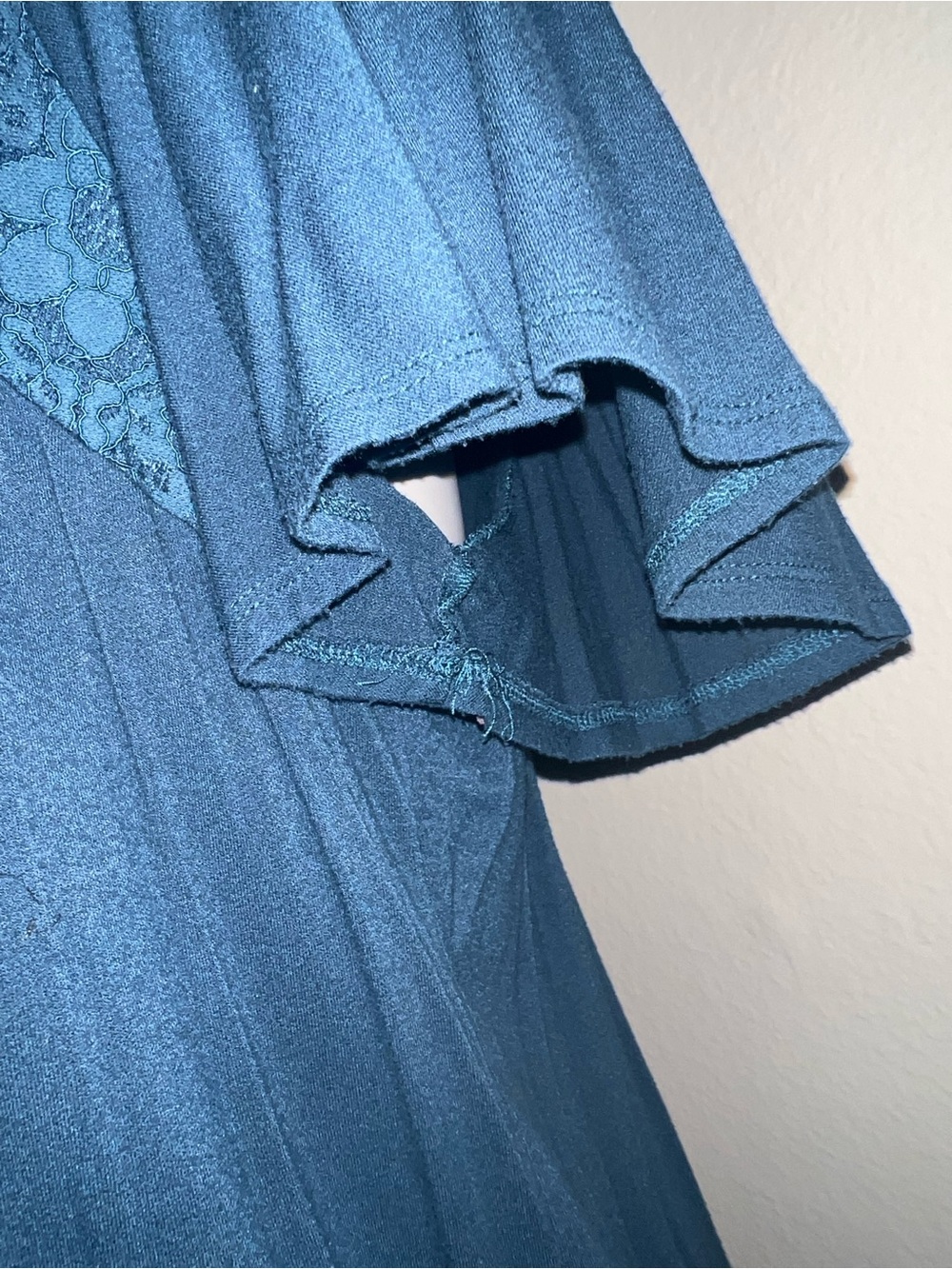Torrid Teal Crochet Yoke Short Sleeve Blouse - Picture 5 of 9